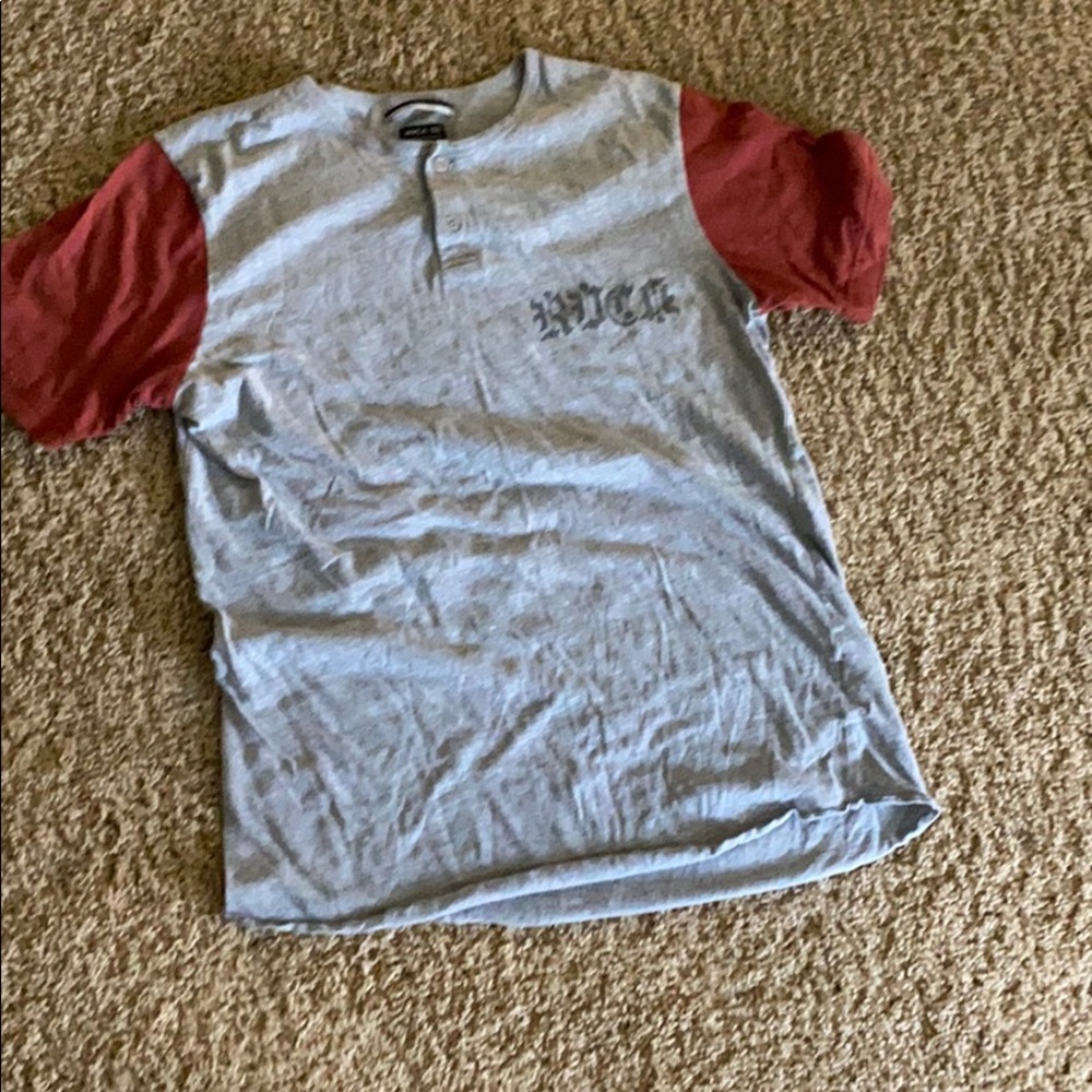 Rvca men’s shirt
